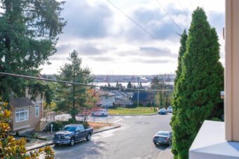 #209 – 288 E. 6th Street